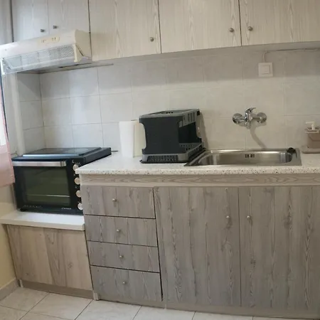 Апартаменты Modern Cozy In